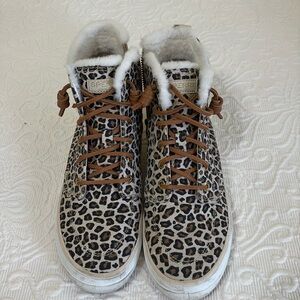 Sperry ankle boots size 7